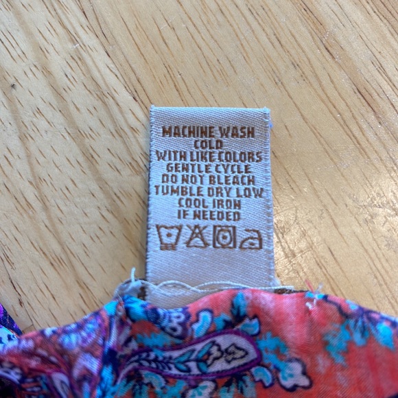 Eyelash Tank top - Picture 8 of 15